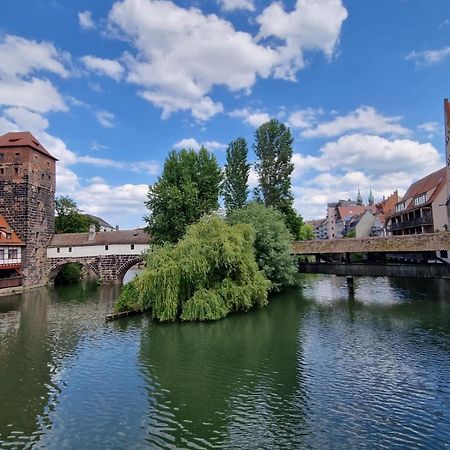 Altbau Charme In Der Nuernberger Innenstadt ภายนอก รูปภาพ